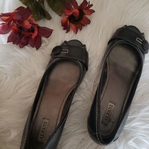 Black Alfani Flats